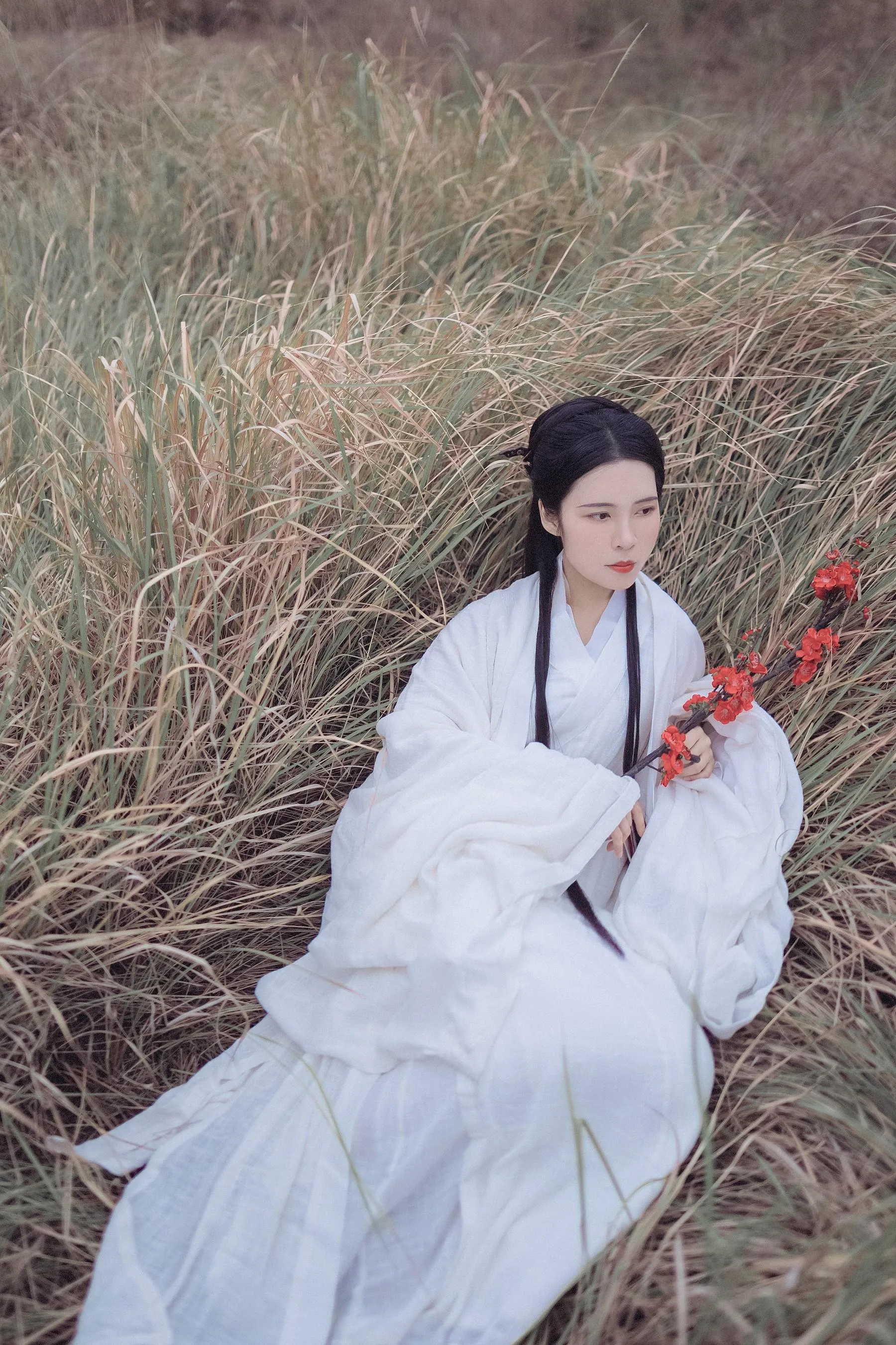 [YITUYU艺图语]2021.10.22 白衣隐 Yiyi [27P]插图9